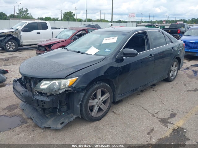 Toyota CAMRY SE 2014 4T1BF1FK7EU438449 Image 2