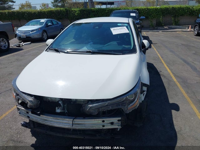Toyota Corolla Hybrid Le 2021 JTDEAMDE2MJ029970 Image 13