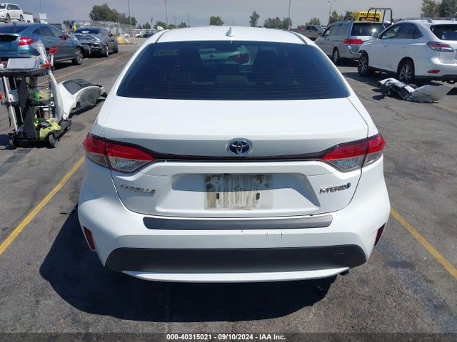 Toyota Corolla Hybrid Le 2021 JTDEAMDE2MJ029970 Image 17