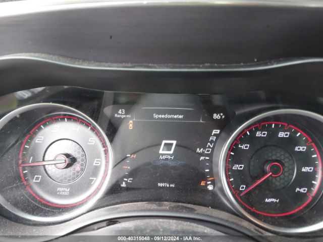 2C3CDXBG7HH557410 Dodge Charger Se Rwd