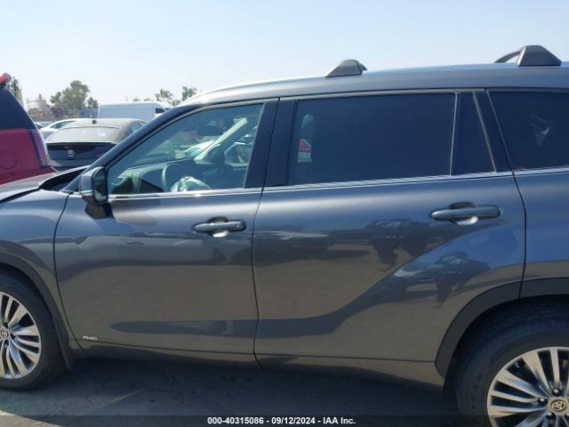 5TDEBRCH1RS606195 Toyota Highlander Hybrid Platinum