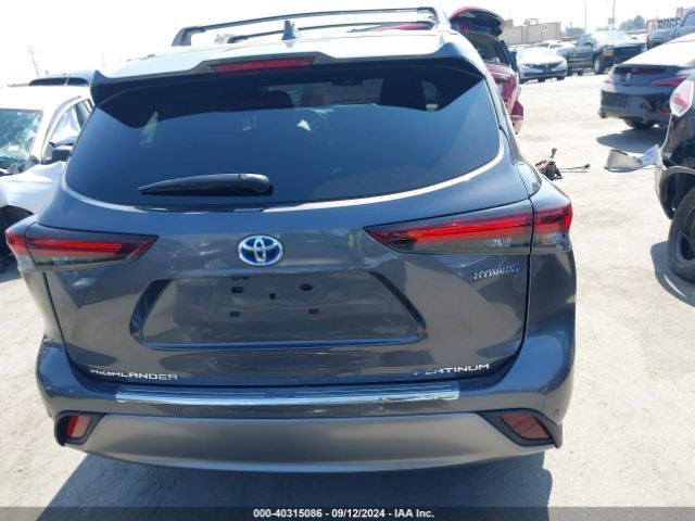 5TDEBRCH1RS606195 Toyota Highlander Hybrid Platinum