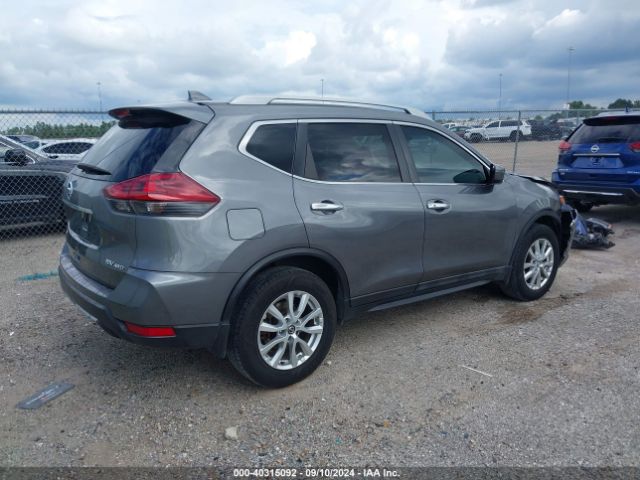 5N1AT2MV0JC786875 Nissan ROGUE SV
