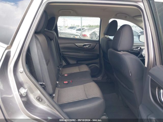 5N1AT2MV0JC786875 Nissan ROGUE SV