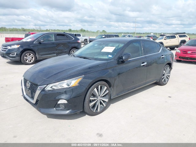 Nissan Altima 2.5 Platinum 2019 1N4BL4FV8KC108349 Image 2