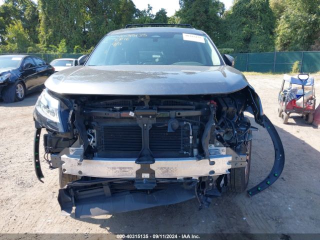 5N1DR3BD1NC221326 Nissan Pathfinder Sv 4wd