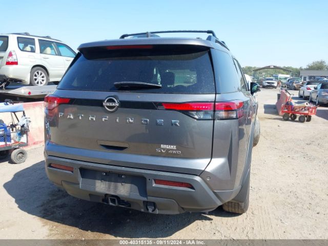 5N1DR3BD1NC221326 Nissan Pathfinder Sv 4wd
