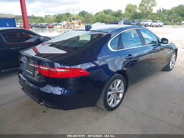 SAJBD4FX9JCY55449 Jaguar Xf 25t Premium