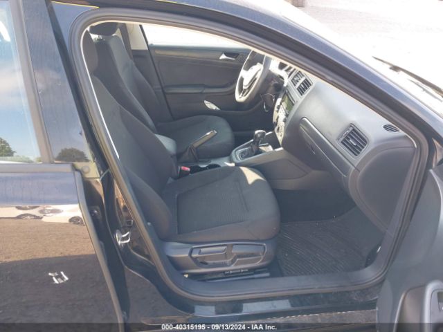 3VW2K7AJ0FM423618 Volkswagen Jetta 2.0l S