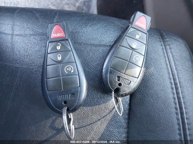 40315206 :رقم المزاد ، 1J4RS5GTXBC672108 vin ، 2011 Jeep Grand Cherokee Limited مزاد بيع