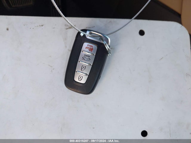 Hyundai Sonata Hybrid Limited 2014 KMHEC4A42EA107621 Image 11