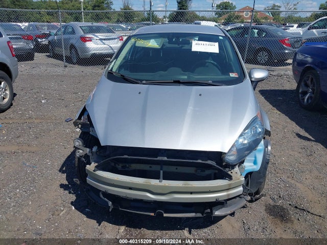 Ford FIESTA SE 2016 3FADP4BJ4GM130211 Image 6