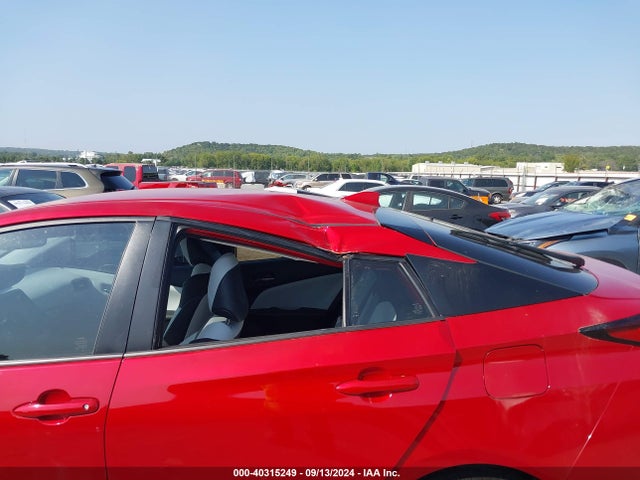 Toyota PRIUS XLE 2019 JTDKARFU8K3073980 Image 6