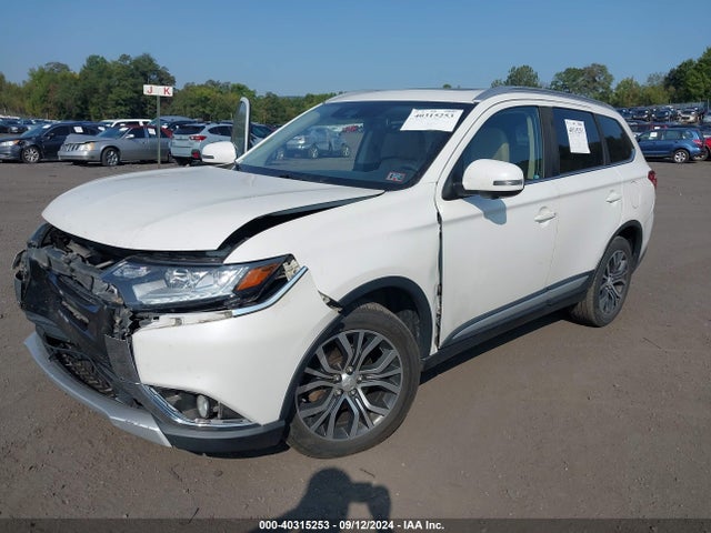 2017 MITSUBISHI OUTLANDER JA4AZ3A38HZ012631 Photo 1