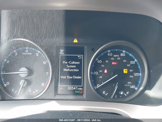 Продаж на аукціоні авто 2018 Toyota Rav4 Xle, vin: JTMWFREV6JD127007, номер лоту: 40315267