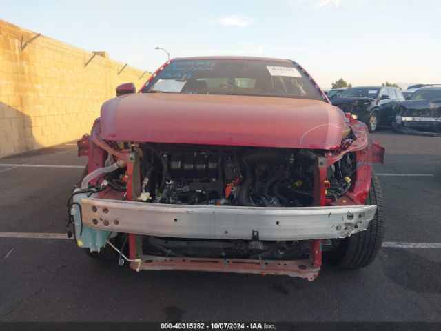 JTDAAAAF4P3003857 Toyota Crown Xle