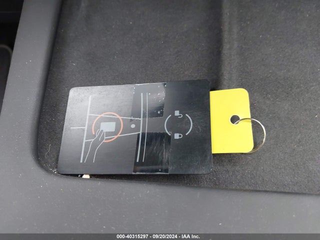 2023 TESLA MODEL Y 7SAYGDEE8PA122661 Photo 10