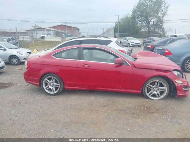 WDDGJ4HB3FG365383 Mercedes-Benz C 250