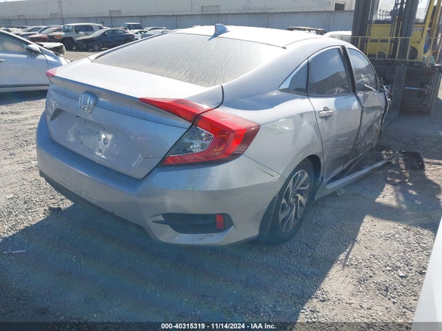 Honda CIVIC EX 2017 2HGFC2F77HH575416 Image 4