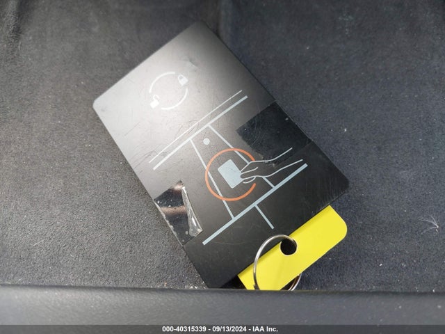 2023 TESLA MODEL Y 7SAYGDEE1PA039525 Photo 10