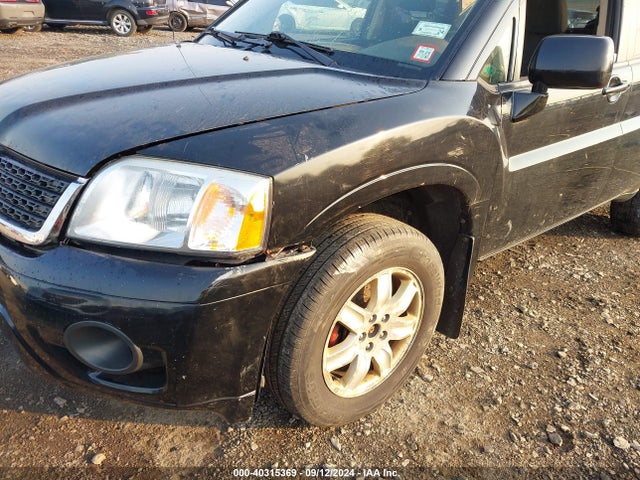 2011 MITSUBISHI ENDEAVOR 4A4JN2AS2BE027300 Photo 1