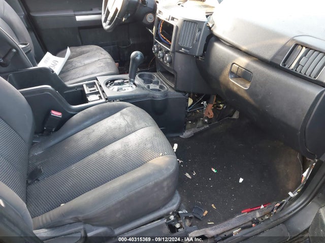 2011 MITSUBISHI ENDEAVOR 4A4JN2AS2BE027300 Photo 4