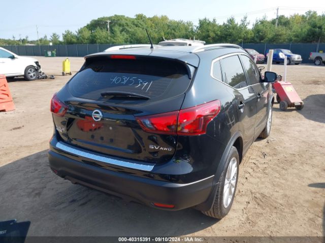 JN1BJ1CR1HW139331 Nissan Rogue Sport Sv