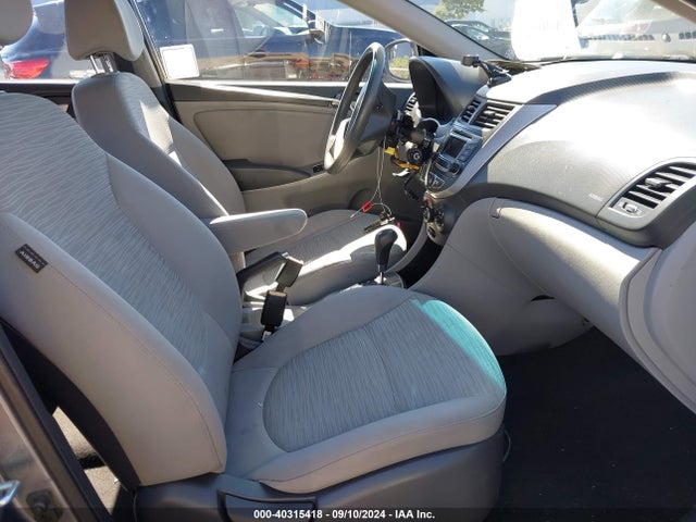 Hyundai Accent 2015 KMHCT4AEXFU912086 Image 17