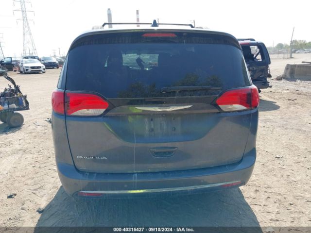 2C4RC1BGXHR592622 Chrysler Pacifica Touring-l