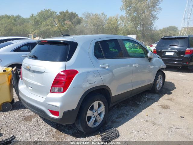 KL7CJKSB1MB302456 Chevrolet Trax Fwd Ls