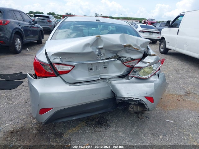 Hyundai Sonata Limited 2014 5NPEC4AC9EH918367 Image 16