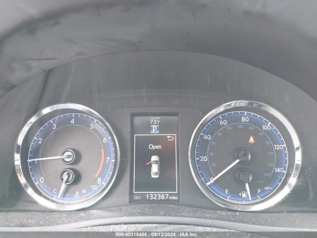 Toyota COROLLA SE 2017 5YFBURHE8HP576471 Image 15