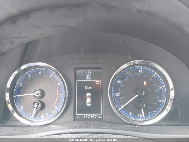 Toyota COROLLA SE 2017 5YFBURHE8HP576471 Image 7