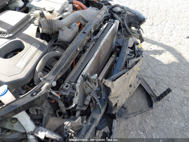 3FA6P0RU2KR105501 Ford Fusion Hybrid Titanium