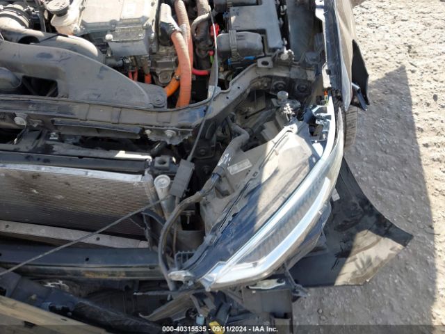 3FA6P0RU2KR105501 Ford Fusion Hybrid Titanium