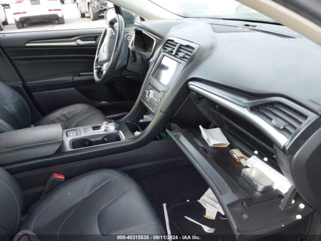 3FA6P0RU2KR105501 Ford Fusion Hybrid Titanium