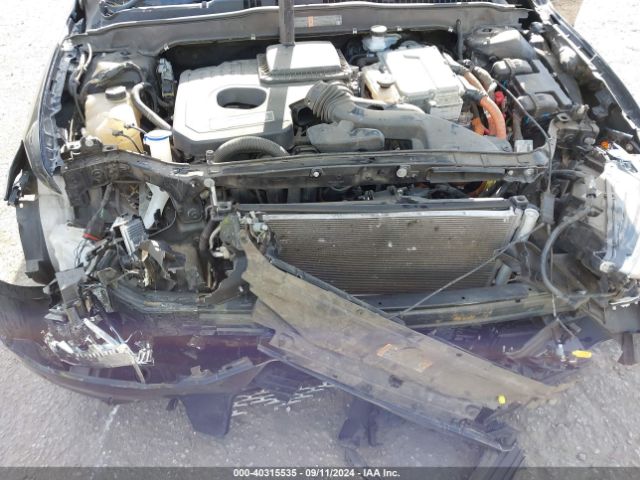 3FA6P0RU2KR105501 Ford Fusion Hybrid Titanium