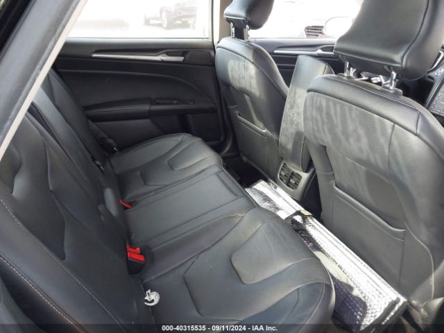 3FA6P0RU2KR105501 Ford Fusion Hybrid Titanium