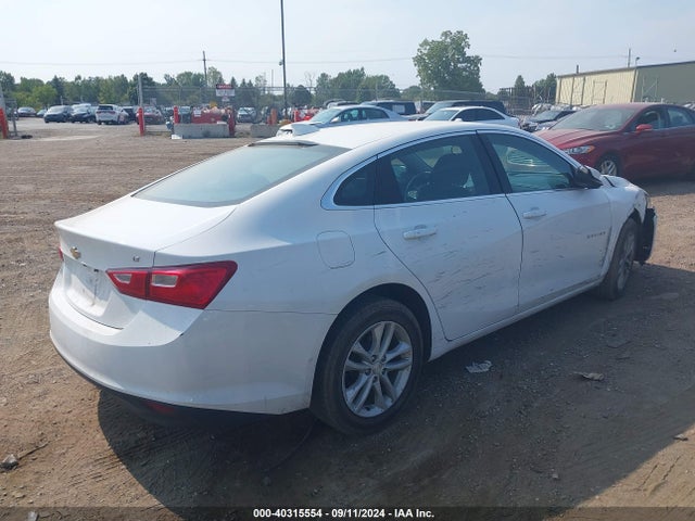 Chevrolet MALIBU LT 2018 1G1ZD5ST1JF176577 Image 4