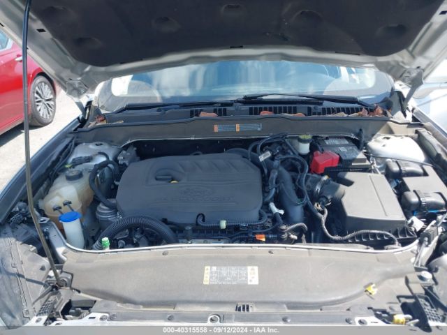3FA6P0HD1JR156648 Ford FUSION SE
