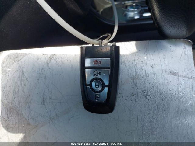 3FA6P0HD1JR156648 Ford FUSION SE