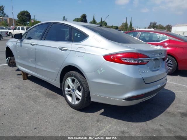 3FA6P0HD1JR156648 Ford FUSION SE
