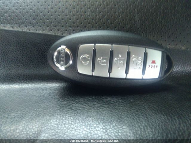 5N1AZ2MG9JN129920 Nissan MURANO SL