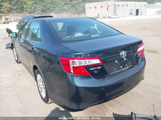 4T4BF1FK3ER433402 Toyota CAMRY LE