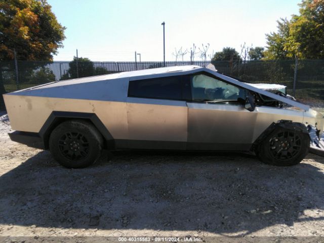 7G2CEHED9RA024430 Tesla Cybertruck All-wheel Drive