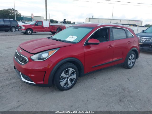 KNDCB3LC7K5218649 KIA NIRO LX