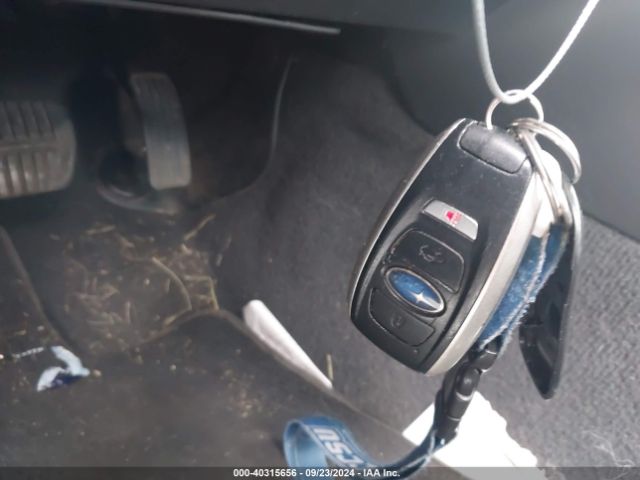 4S3BNAN64F3046578 Subaru Legacy 2.5i Limited