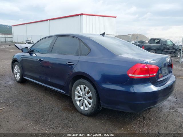 1VWAT7A31FC014474 Volkswagen Passat 1.8t Wolfsburg Edition