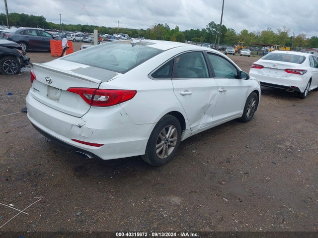 Hyundai Sonata 2017 5NPE24AF8HH451783 Image 4