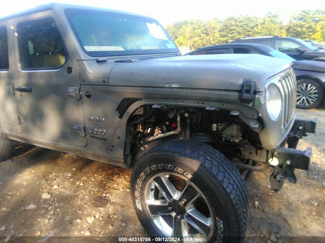 1C4HJXEN8NW148396 Jeep Wrangler Unlimited Sahara 4x4